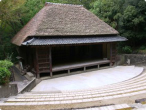 農村歌舞伎舞台